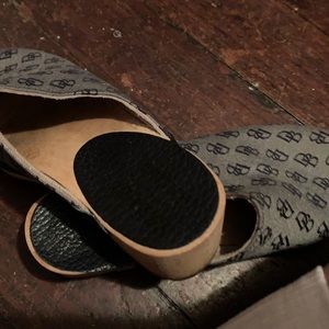 Vintage Dooney & Bourke Clog/Mules